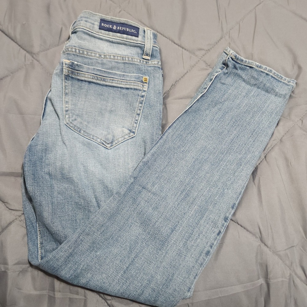 Rock & Republic Jeans Women's 4 30x29 Low Rise Straight Blue Denim‎